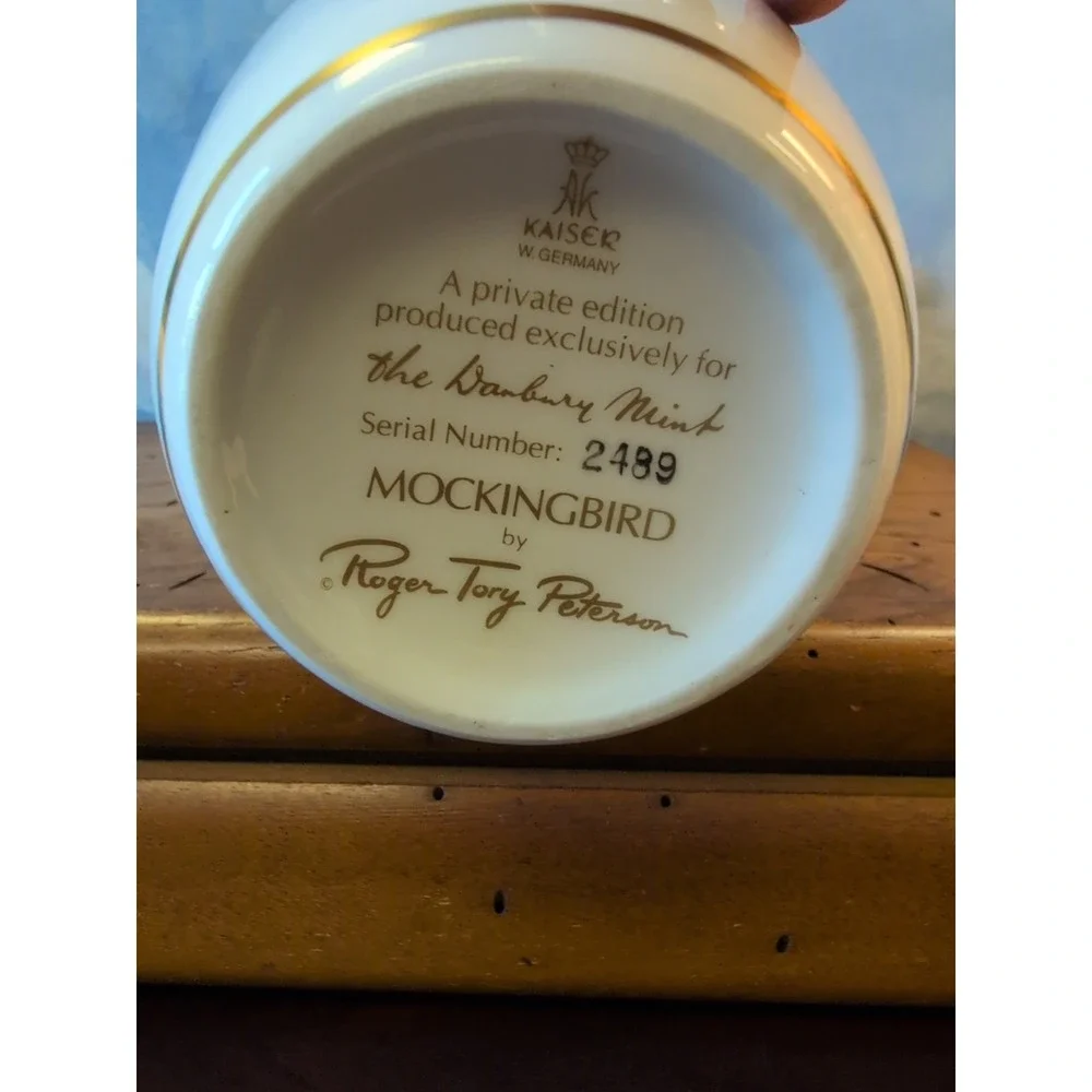 Kaiser Vintage Porcelain Mocking Bird By Roger Tory Peterson For Danbury Mint